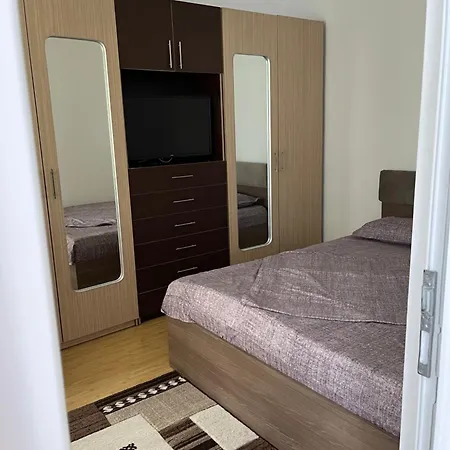 Apartment Inchis Definitiv Nu Mai Rezervati *
